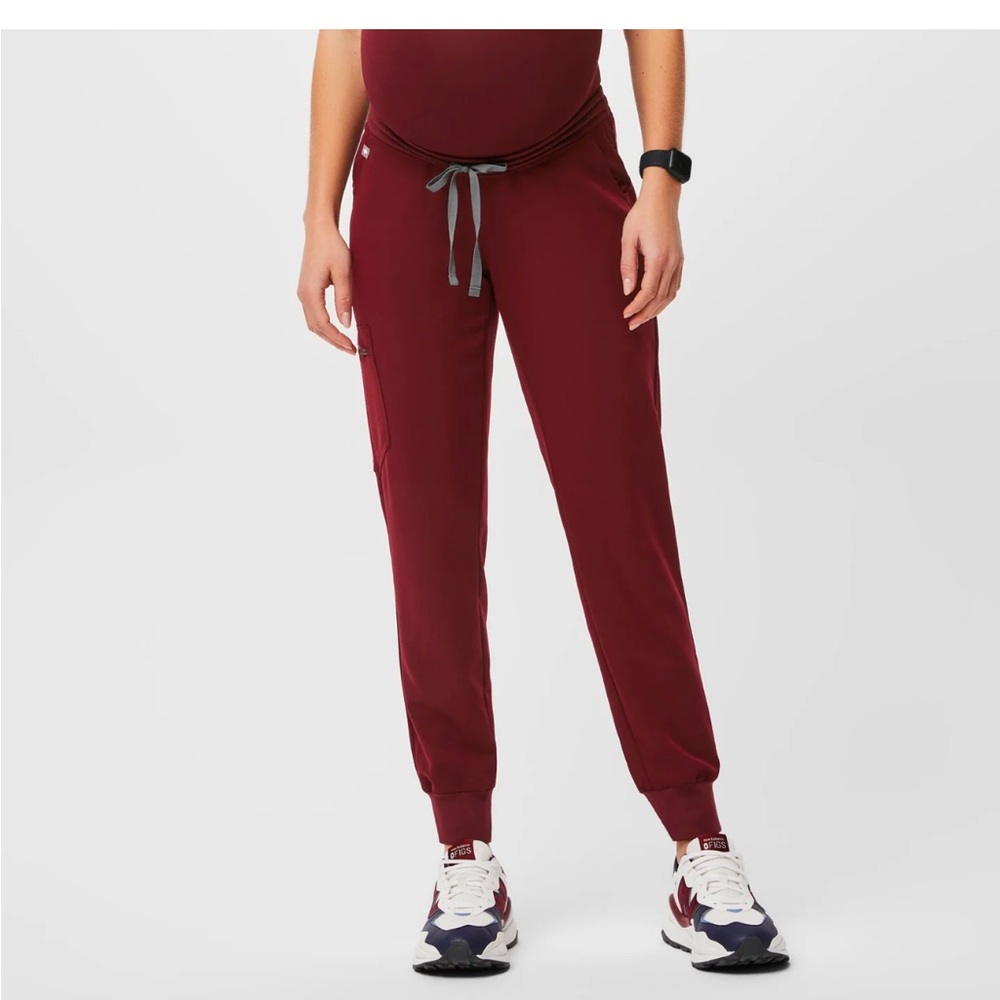 FIGS Zamora Maternity Joggers Scrub Pants